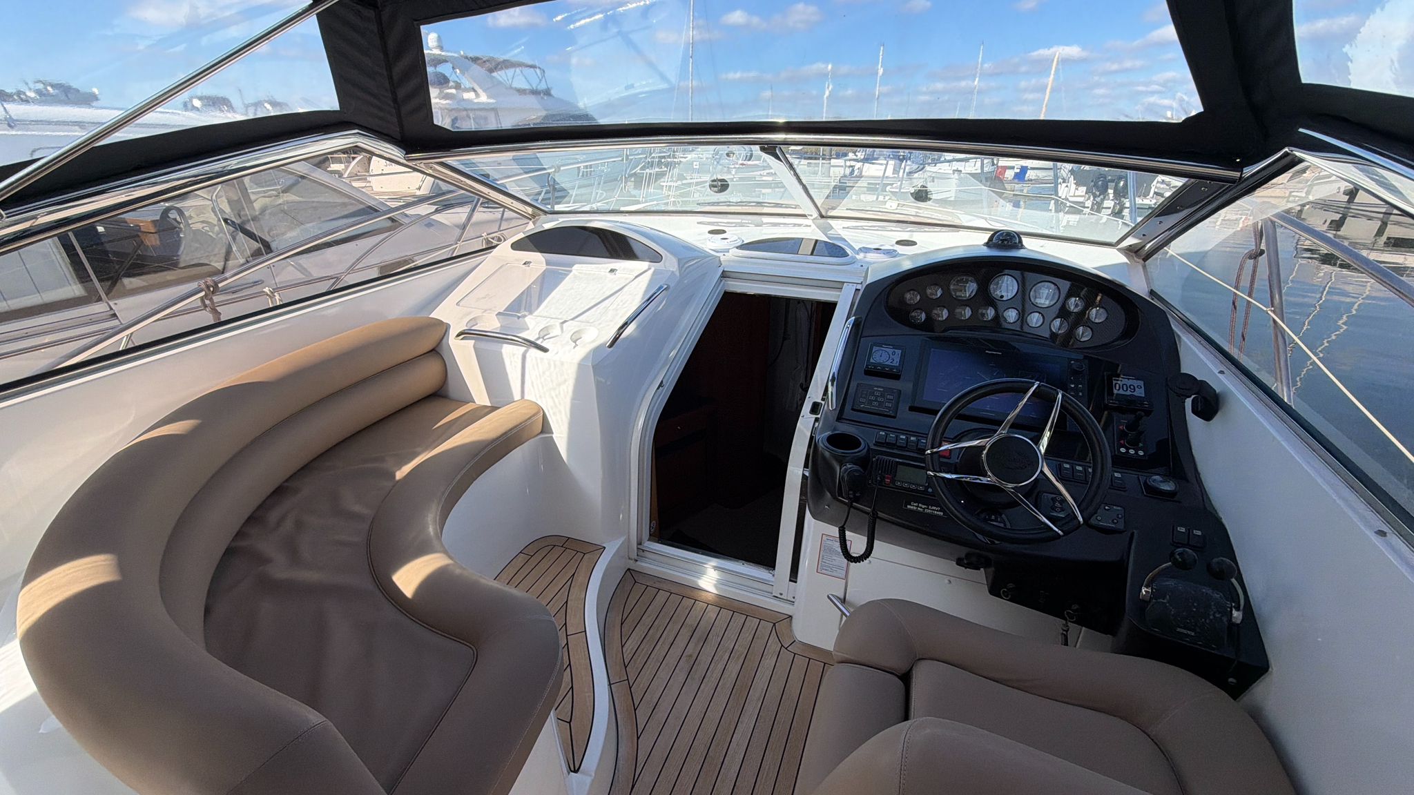 Flybridge helm and seating area